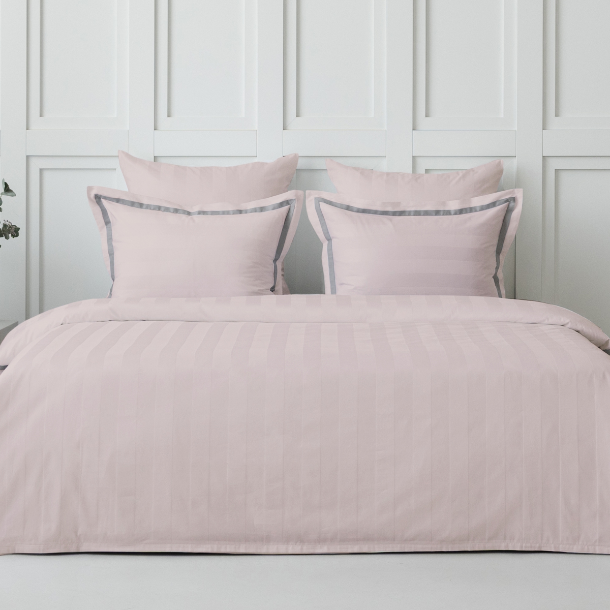 Постельное бельё Мако-сатин | ПОСТЕЛЬНОЕ БЕЛЬЁ С ПРОСТЫНЕЙ НА РЕЗИНКЕ РОЗОВАЯ КАМЕЯ